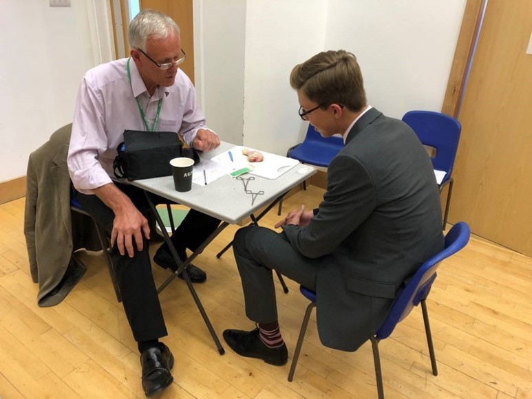 Preparation for Oxbridge and Medic/Vet Candidates Reed's In The News