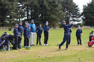 Golf gallery 3